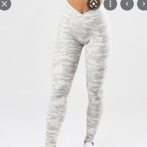 Alphalete Surface Power Legging Silver Camo